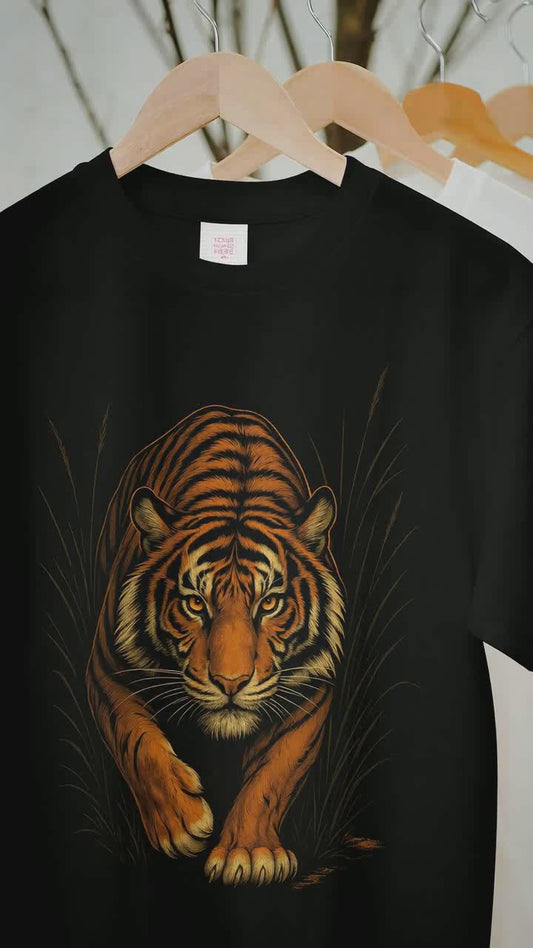 Untamed Majesty – Fierce Tiger T-Shirt